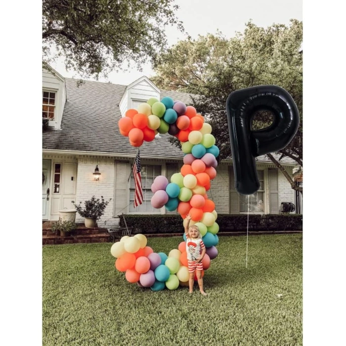 Balon Folie Metalizata Litera P, , 40 cm, Umflati cu Heliu sau Aer, Ambalaj Individual, Pai inclus, Negru